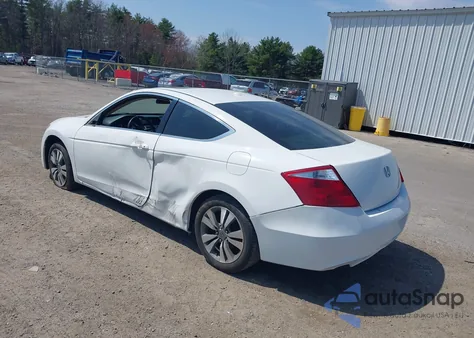 2008 Honda Accord 2.4 Ex-L from USA, damaged, VIN 1HGCS128X8A030002